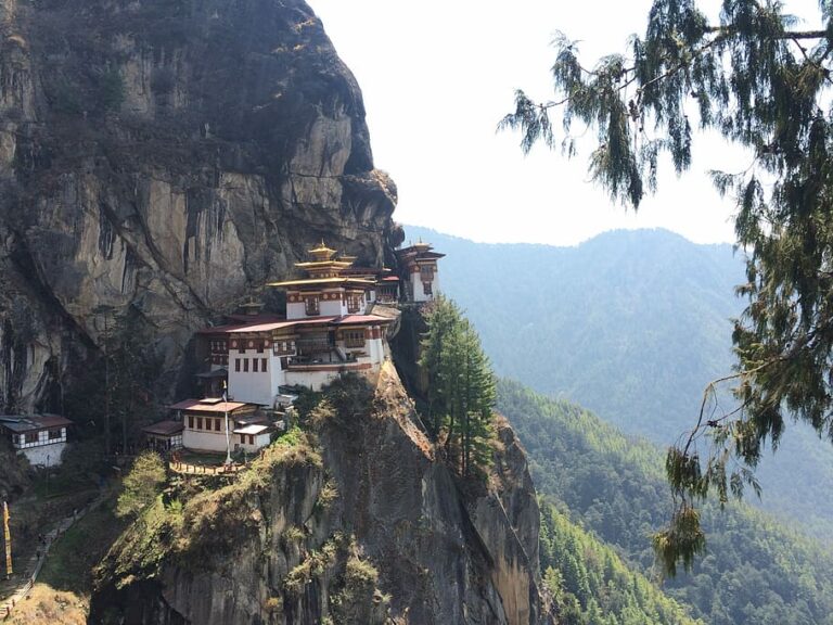 Bhutan, Last Summer